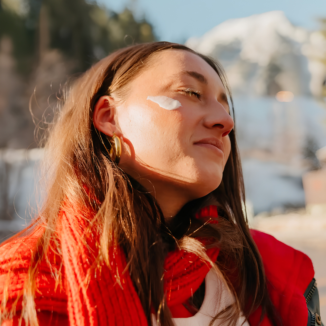 How to Keep Your Skin Hydrated, Healthy and Glowing in The Winter